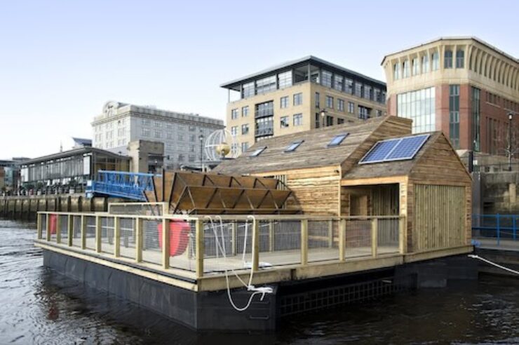 Image for Floating hydro-powered art project open in Newcastle