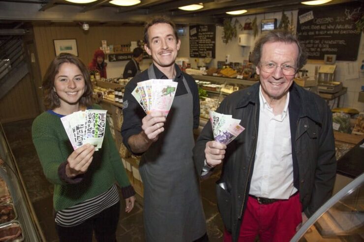 Image for Mayor of Bristol supports his city by taking salary in local currency