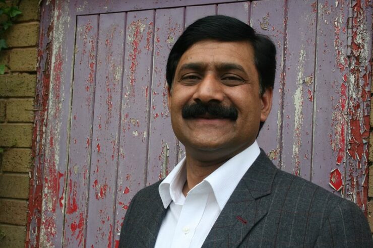 Image for Ziauddin Yousafzai: Education is the only way