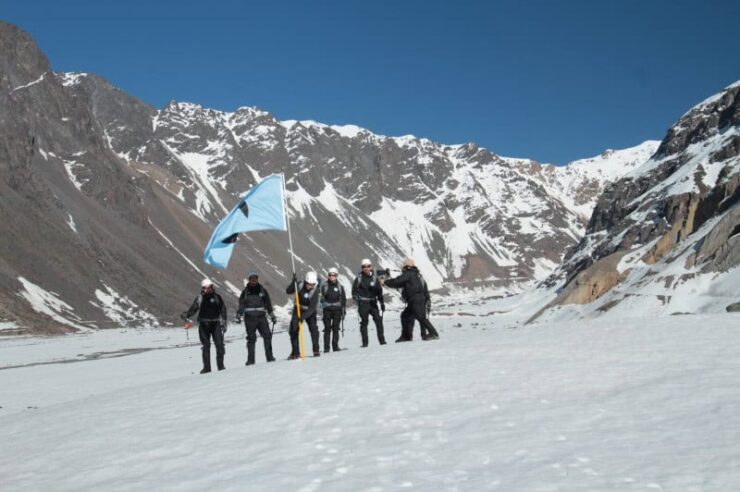 Image for Campaigners form a ‘Glacier Nation’ in Chilean Andes