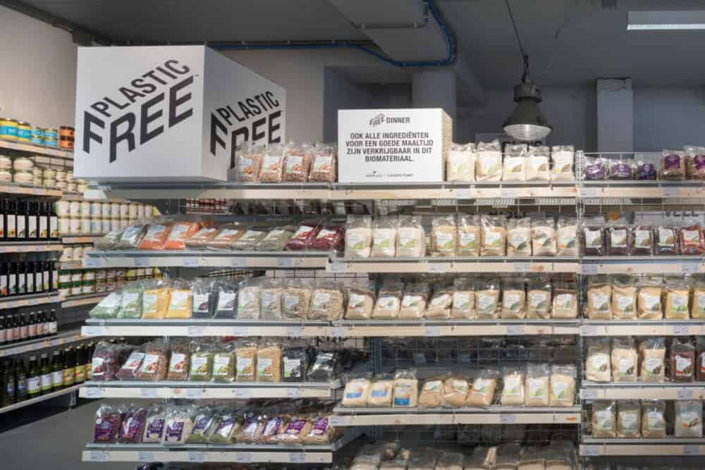 World’s first plasticfree supermarket aisle opens Positive News