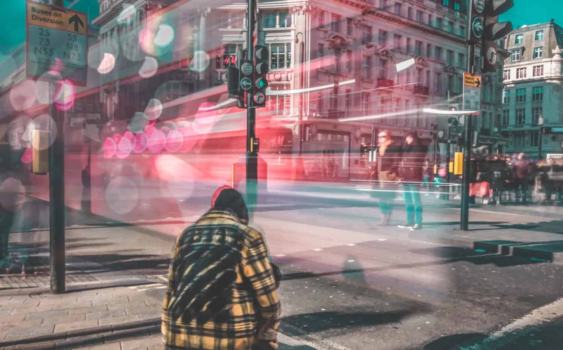 Image for Green man to be left on at pedestrian crossings in a bid to get Londoners walking