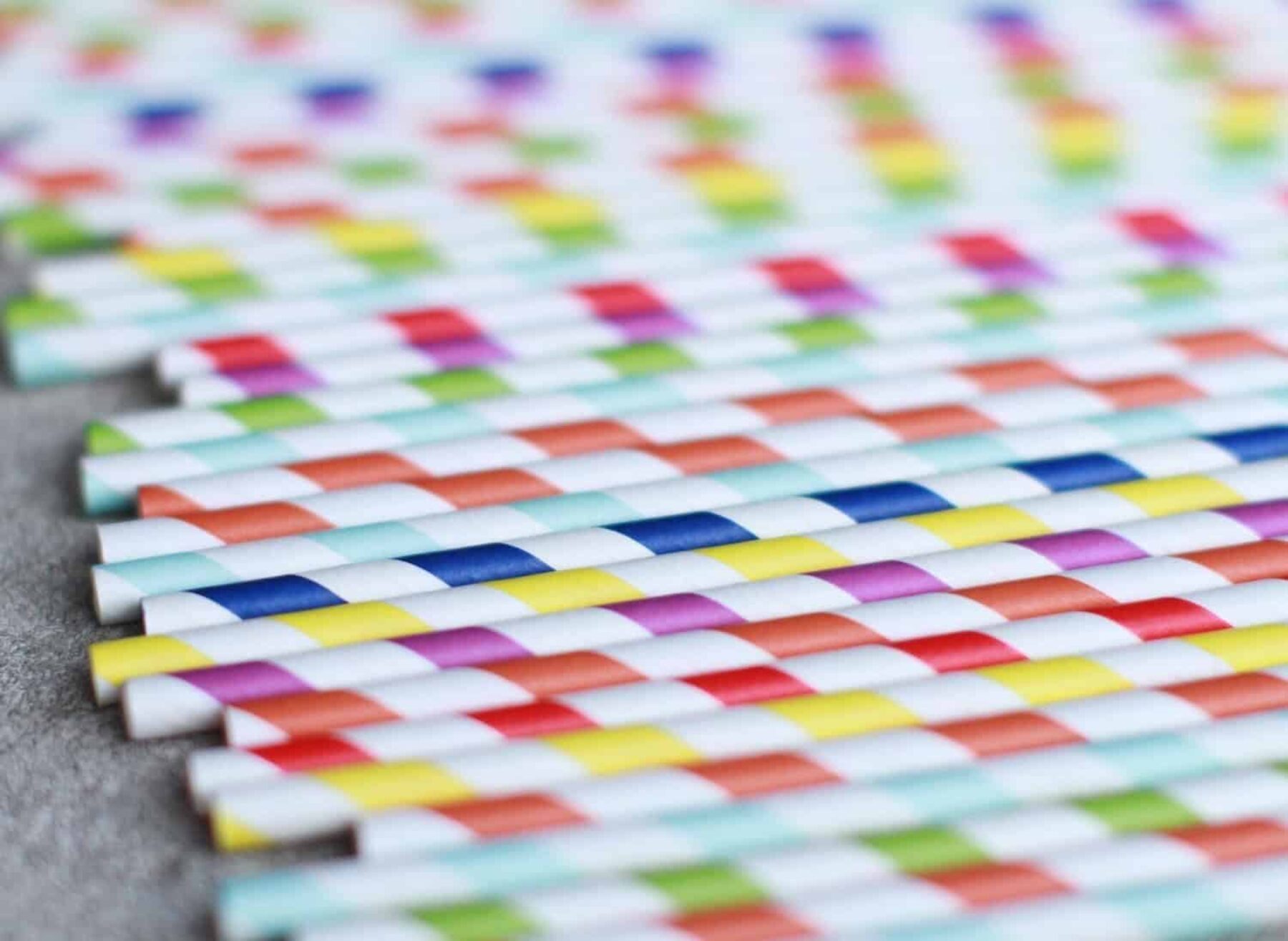 Image for UK government bans plastic straws, stirrers and cotton buds