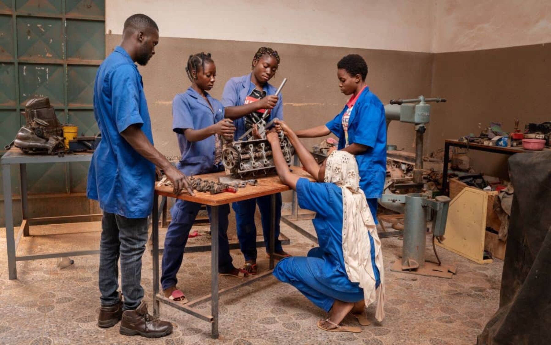 Image for The young women of Burkina Faso who fix stereotypes by repairing cars