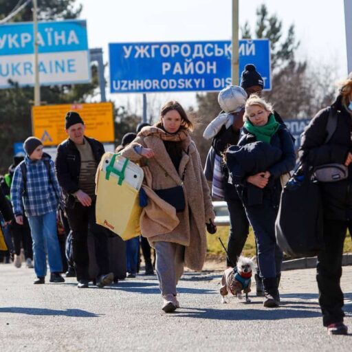 How to help people in Ukraine