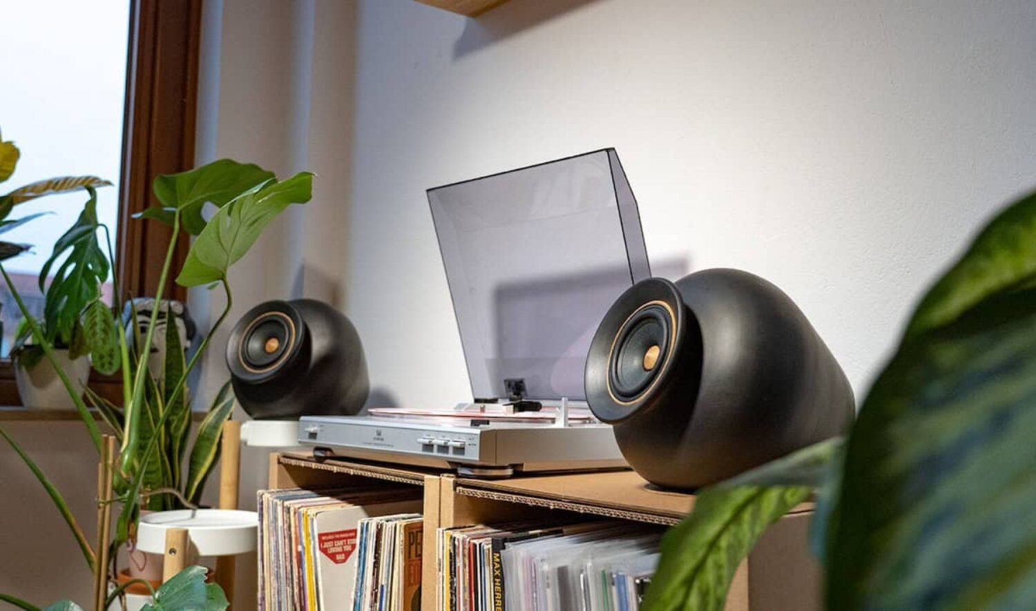 Eco-friendly speakers