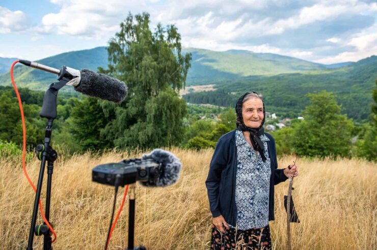 The magical moss helping women in rural Peru to become entrepreneurs -  Positive News