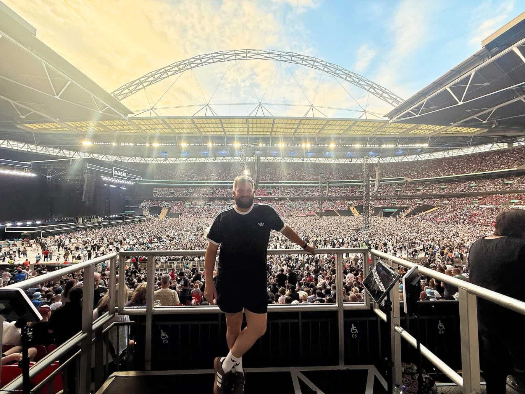 Image for Bringing the thrill of live music to deaf audiences – with the help of air guitar